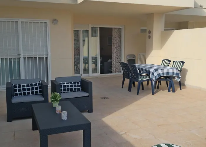 Marinas Grand Terrace دينايا