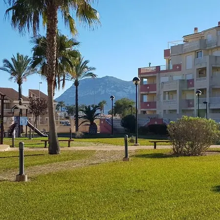 Marinas Grand Terrace Daire