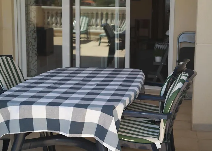 Marinas Grand Terrace דירה דניה