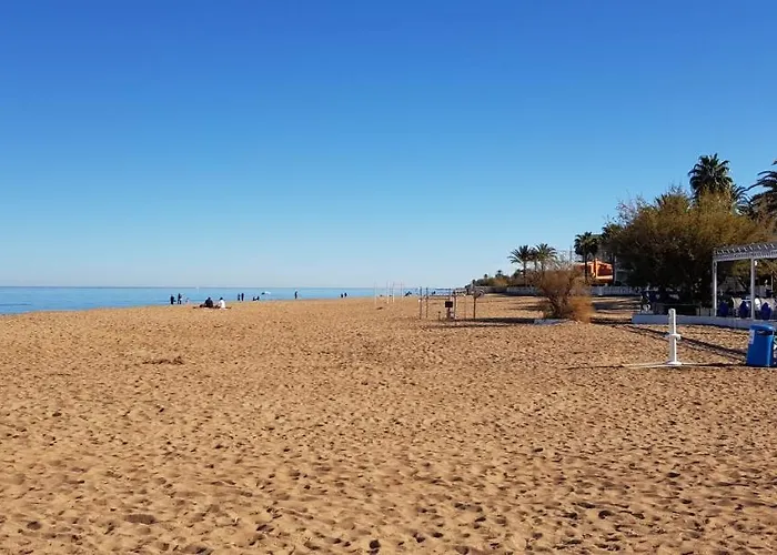 Marinas Grand Terrace דירה